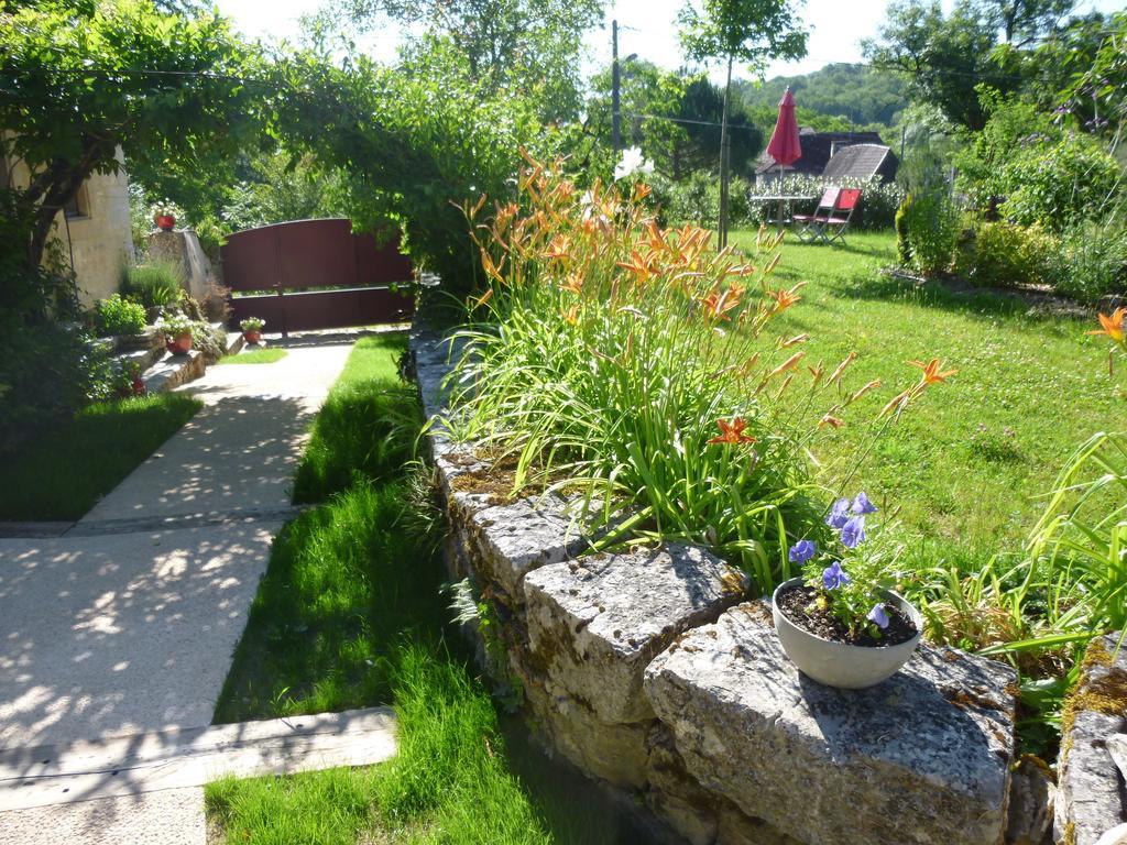 Au Mas De Gamet Bed and Breakfast Théminettes Εξωτερικό φωτογραφία