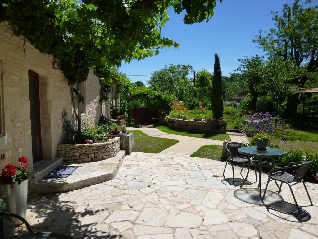 Au Mas De Gamet Bed and Breakfast Théminettes Εξωτερικό φωτογραφία