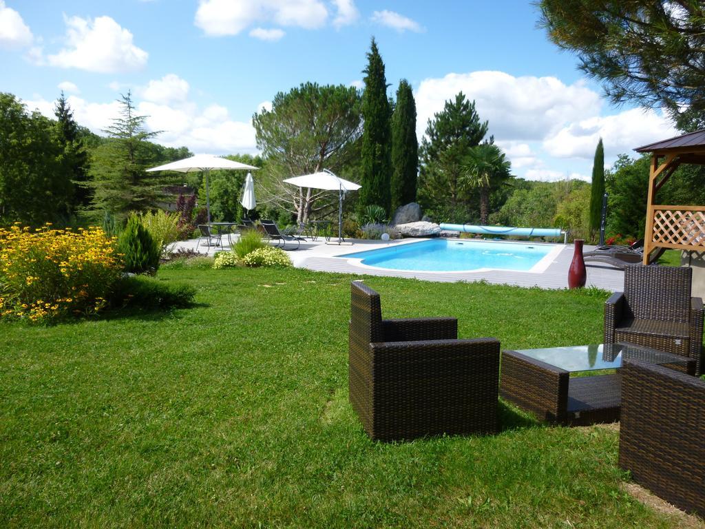 Au Mas De Gamet Bed and Breakfast Théminettes Εξωτερικό φωτογραφία