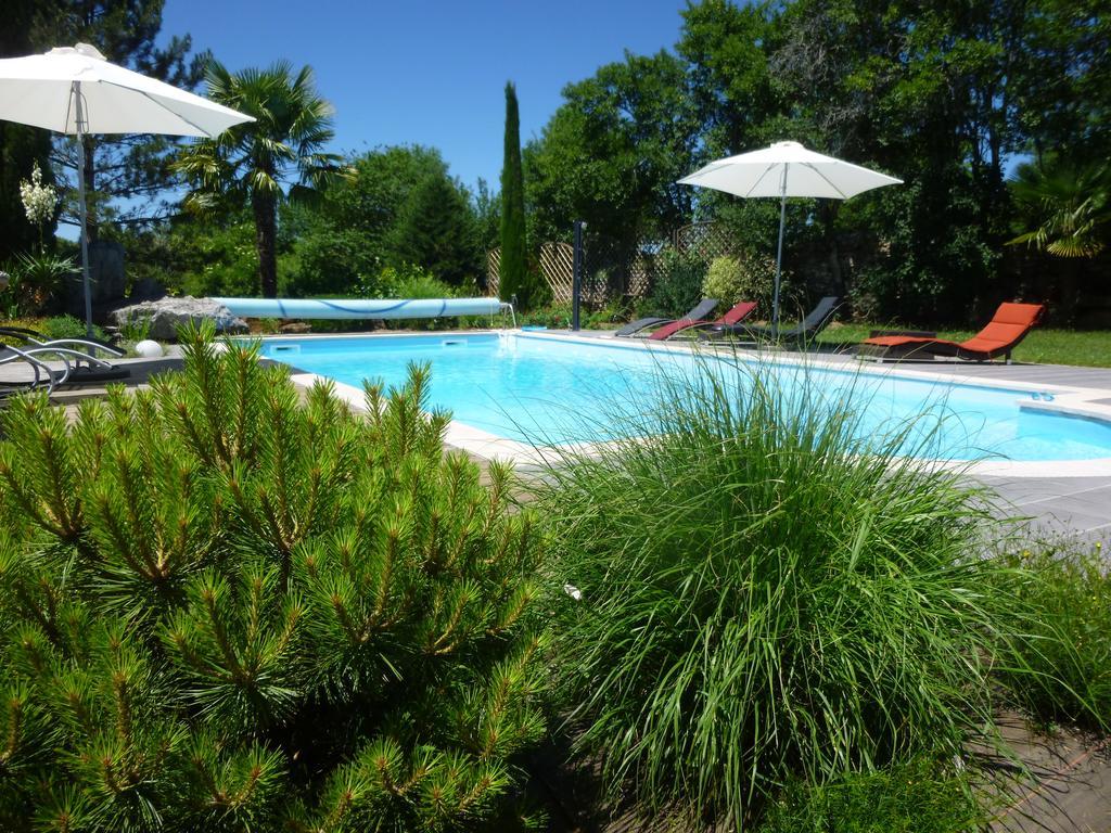 Au Mas De Gamet Bed and Breakfast Théminettes Εξωτερικό φωτογραφία